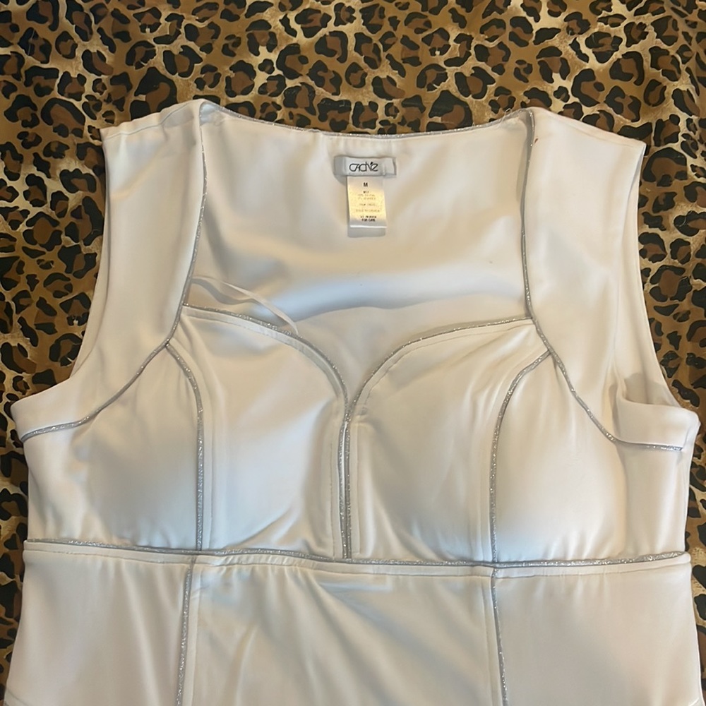 Caché White Bodycon Top w/ Silver Metallic Corded Trim